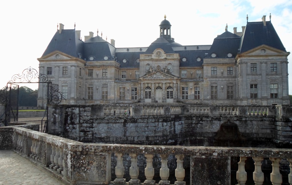 832AAC9A-082C-4B6A-B287-23FAC5514BDF