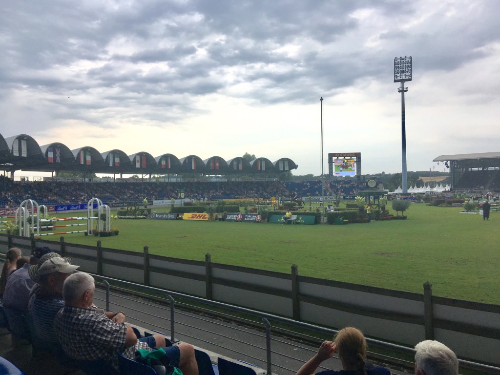 5B750E87-2959-4636-8B12-73667AC7688F