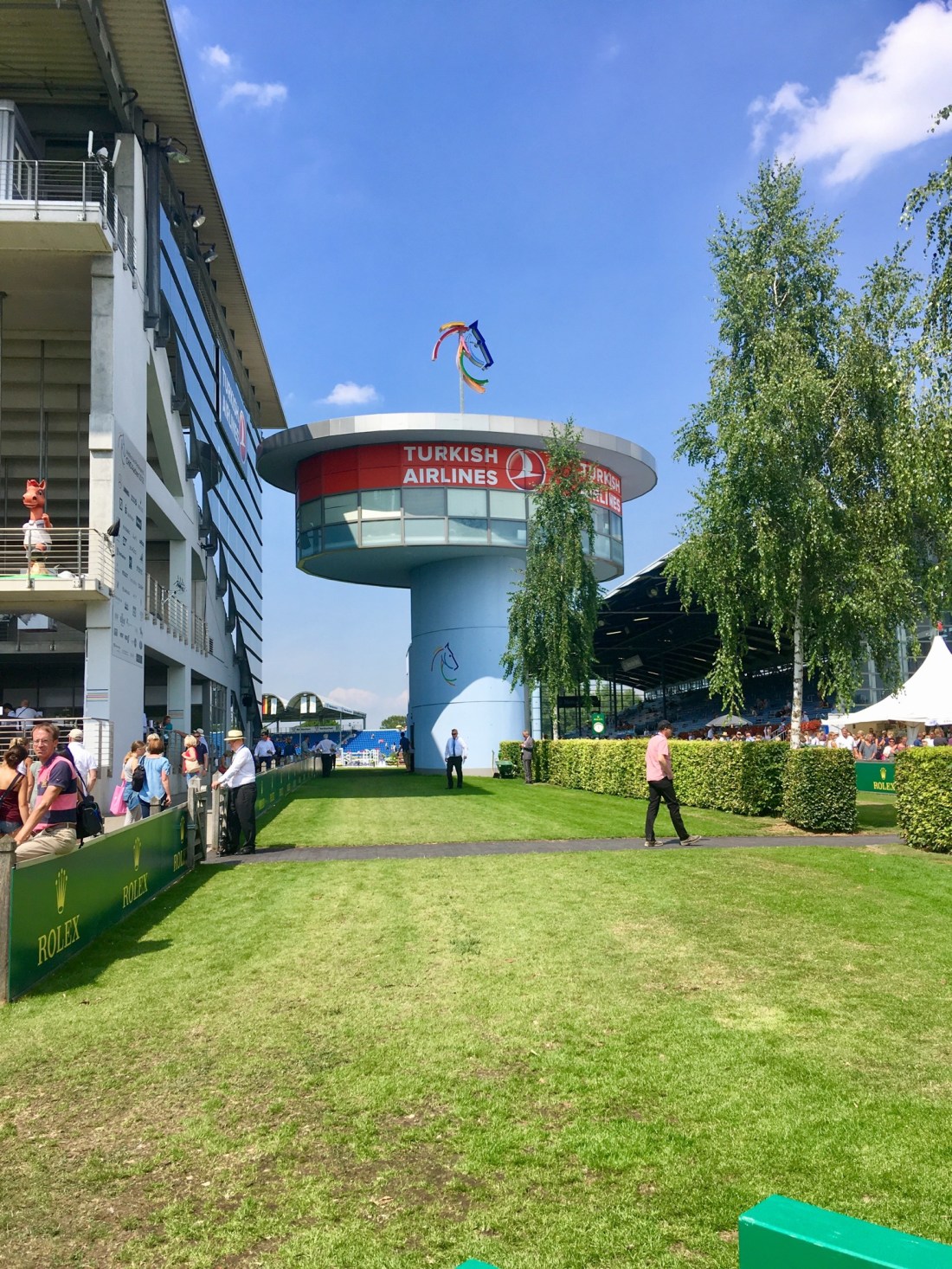 C2CA8FE9-83C1-45F8-80ED-81138F2ED12E