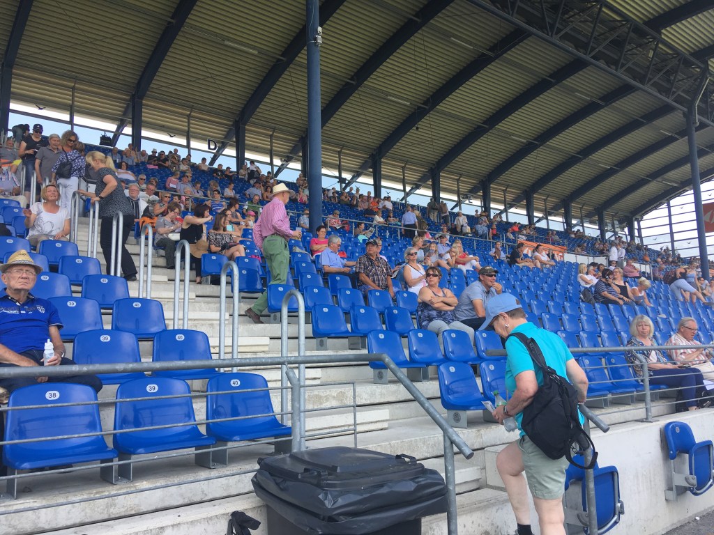 F431CAC2-5EF9-4E1D-883D-31890BCAFA35